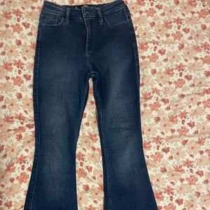 Holister high rise flared jeans Size 1R W25 L31